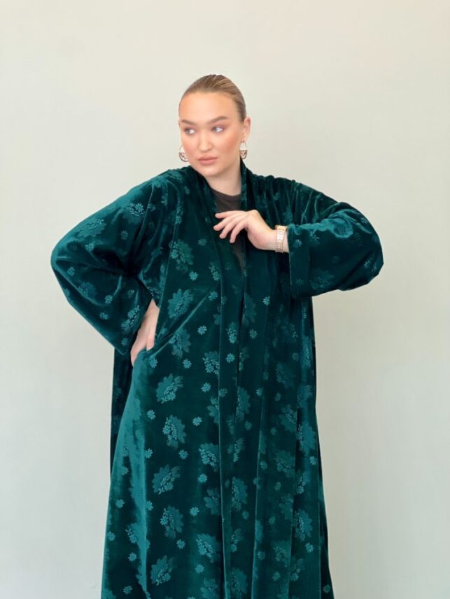 Winter Bisht velvet materials