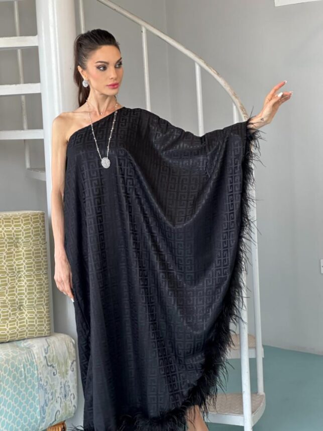 One sided dress w/ fur, crepe materials