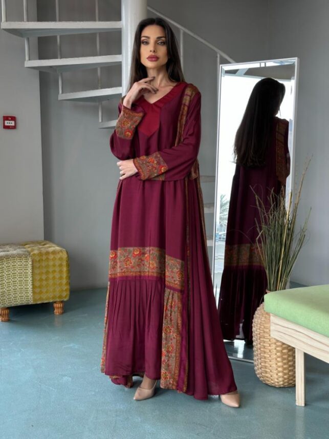 Shift jalabiya, Satin materials