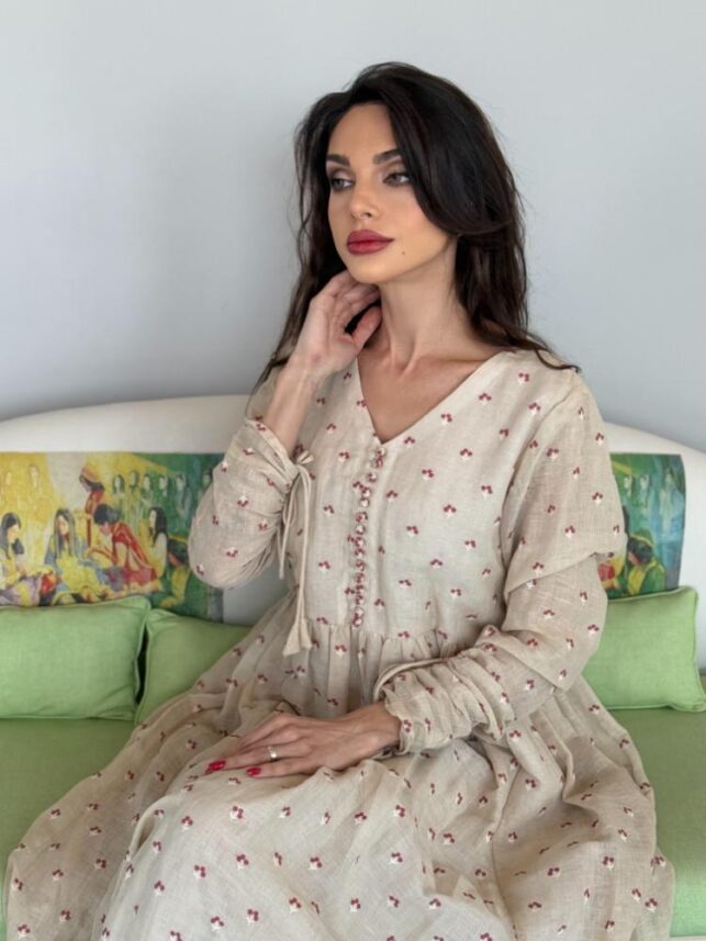 A line Jalabiya w/ Tiny embroidery, Cotton linen Materials