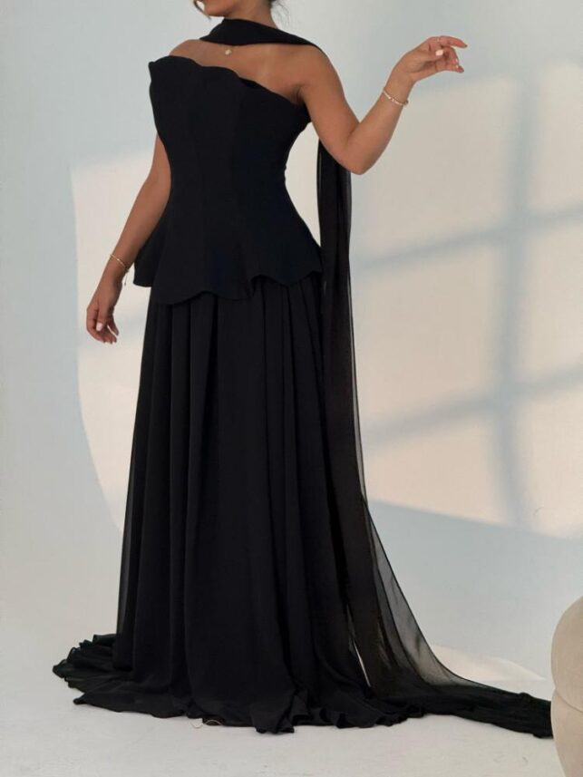 Dainty Long night gown with tail, Tulle, Chiffon Materials